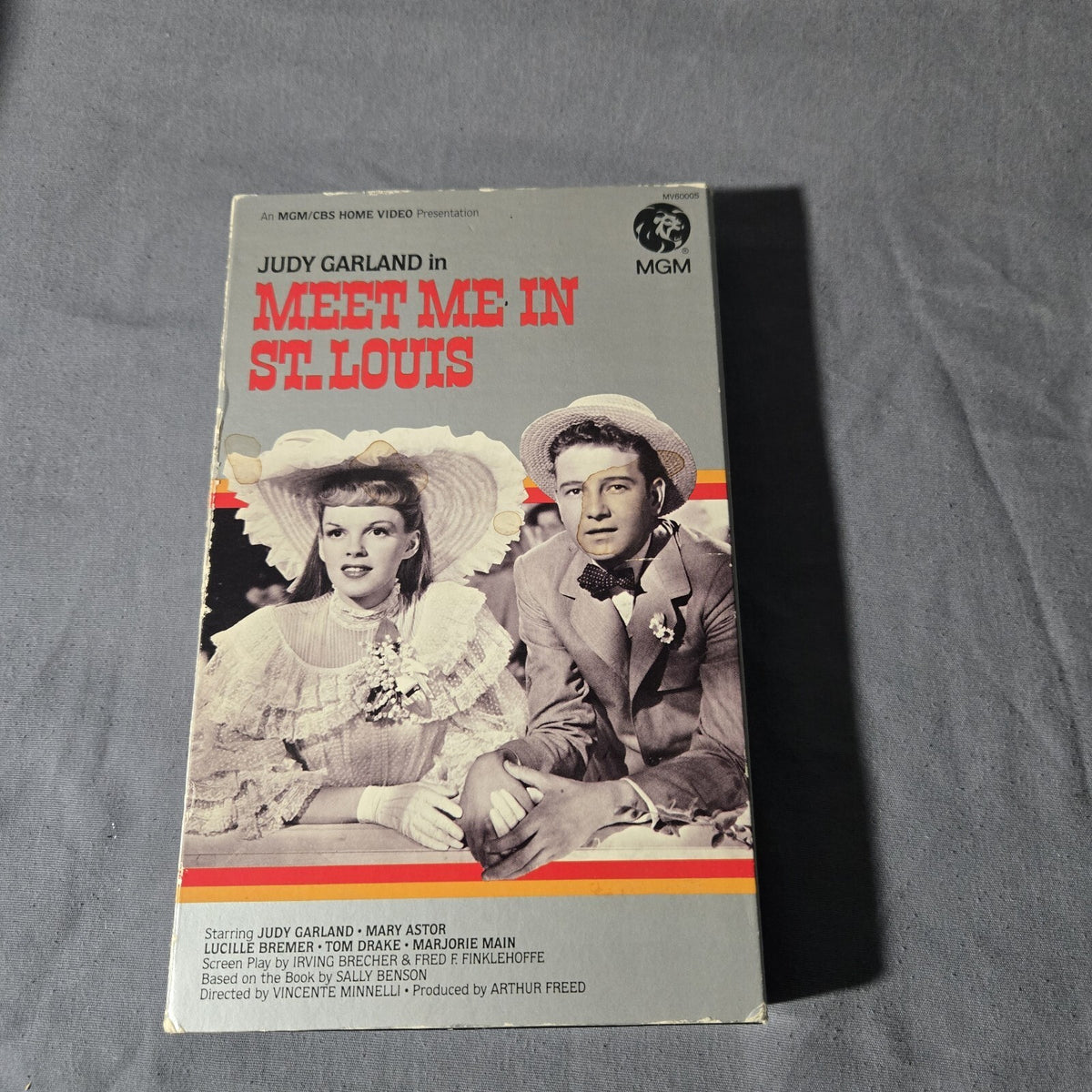 Vintage VHS Meet Me In St. Louis Judy Garland MGM