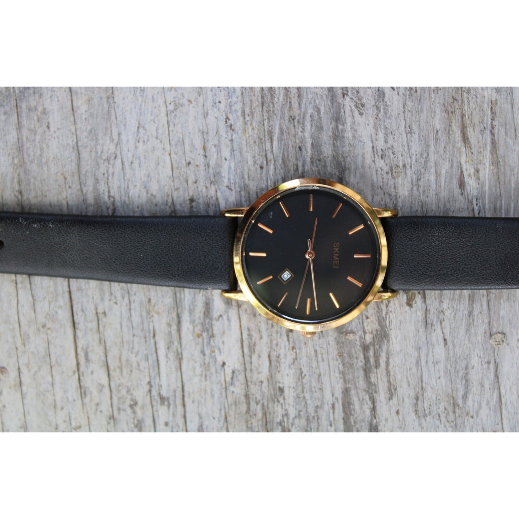 Skmei Men's Minimalist Quartz Business Watch