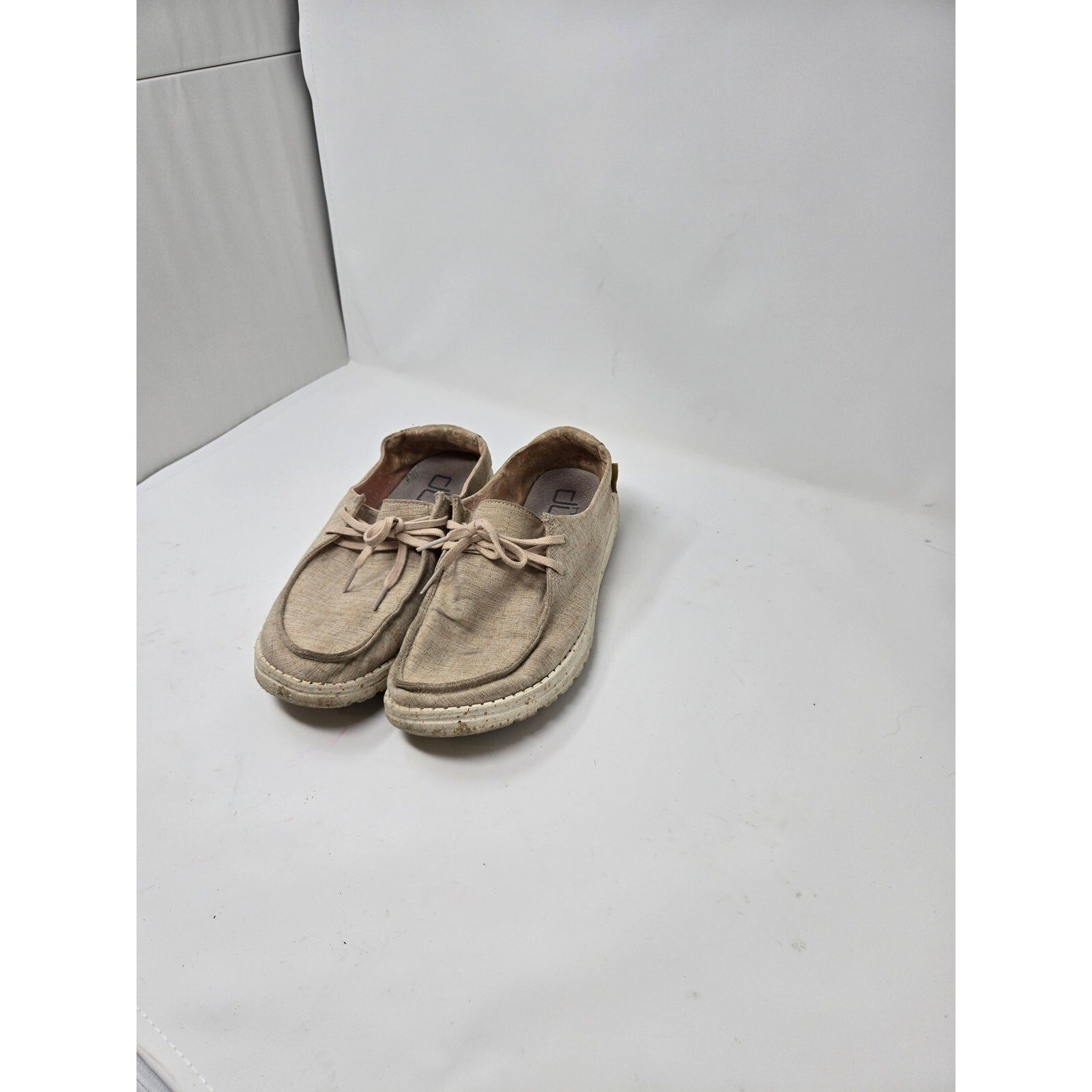 HEYDUDE Wendy Chambray White Nut Slip On Loafers Floral Lining Women's Size 9