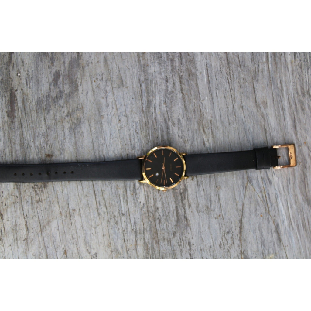 Skmei Men's Minimalist Quartz Business Watch