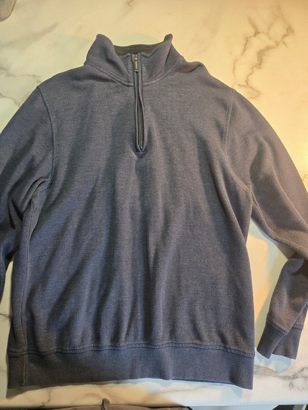 Van Heusen Men's Medium Blue Cotton Blend Quarter-Zip Pullover Sweatshirt