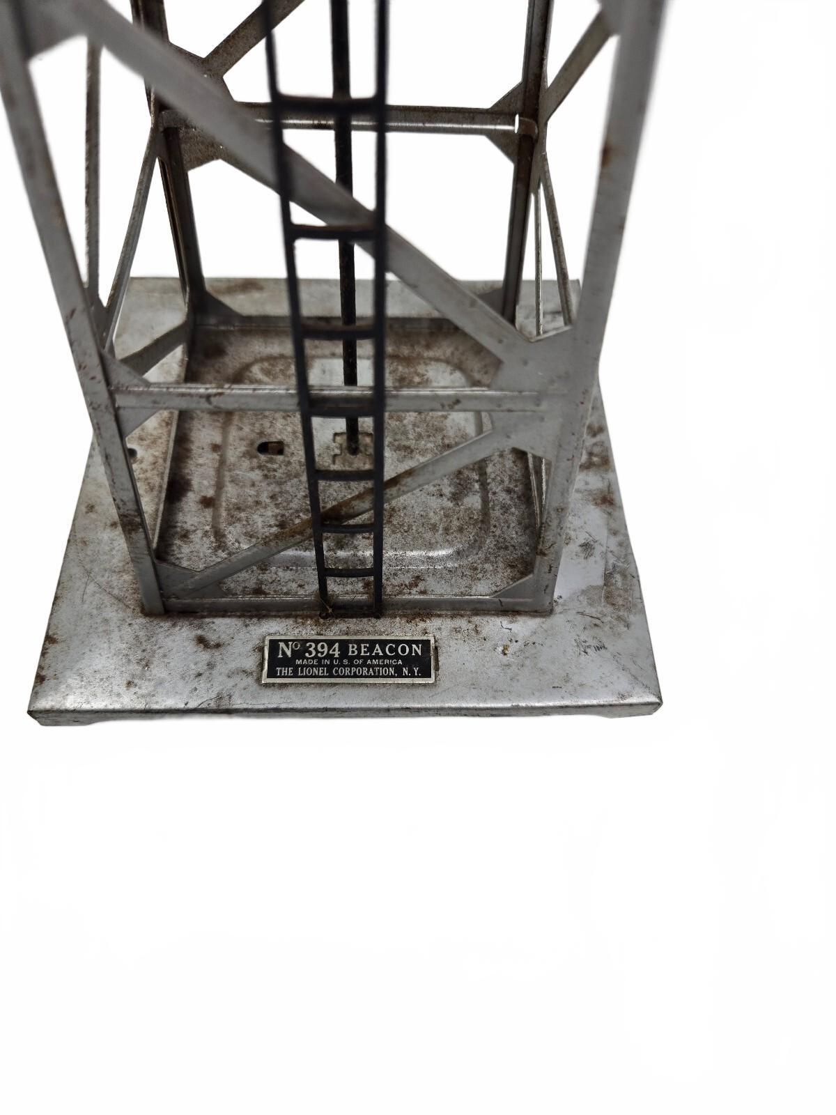 vintage Lionel No. 394 Beacon Tower
