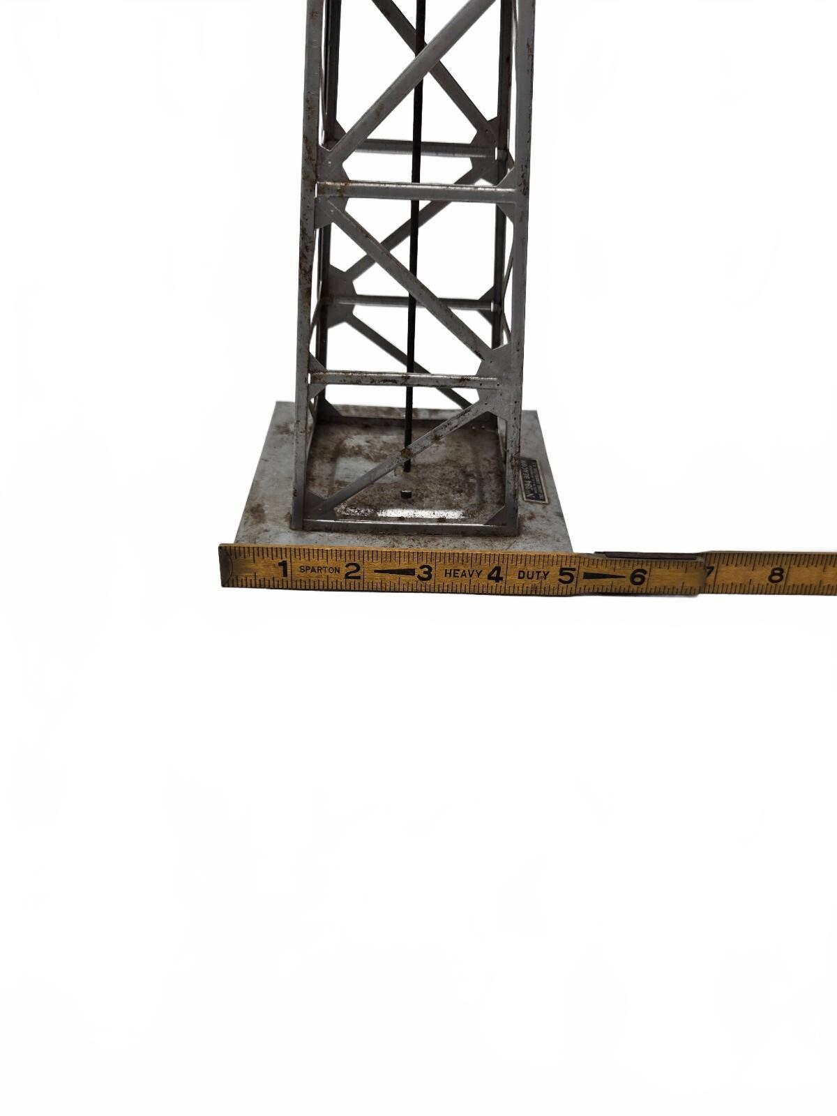 vintage Lionel No. 394 Beacon Tower