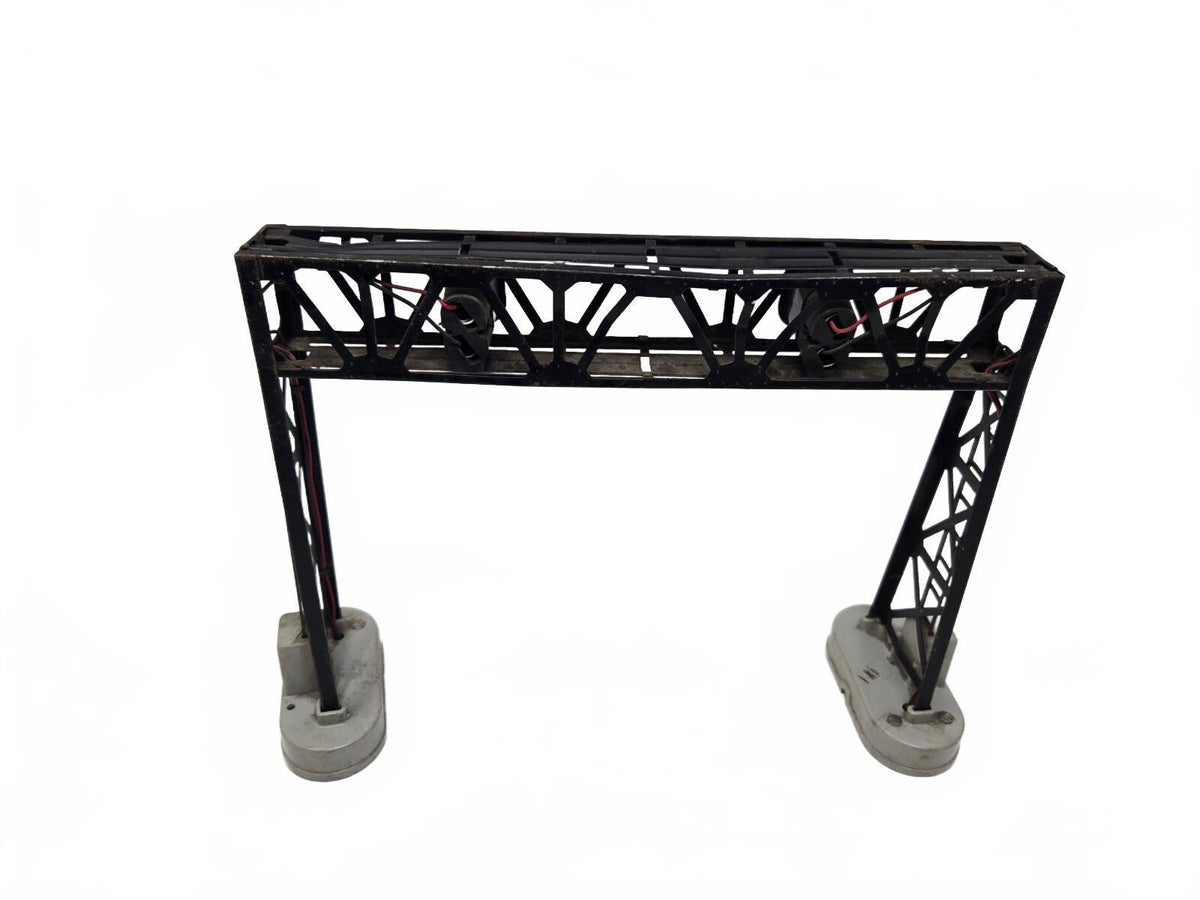 vintage Lionel No. 452 Double-Track Signal Bridge