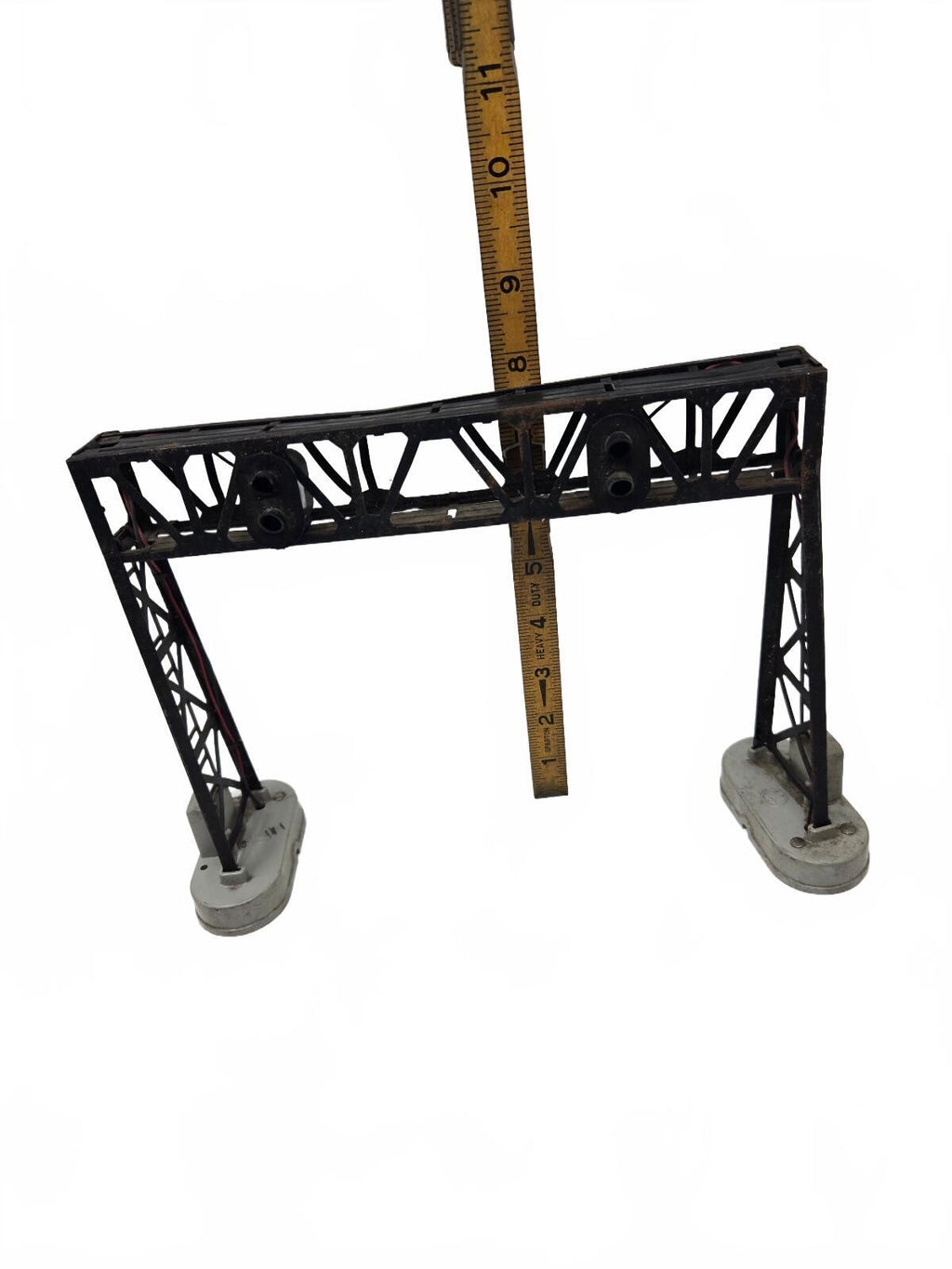 vintage Lionel No. 452 Double-Track Signal Bridge