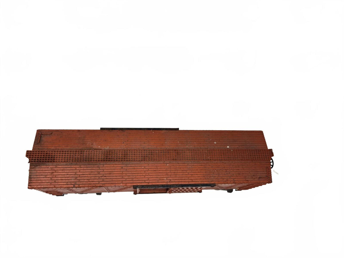 vintage Lionel No. 3656 Operating Cattle Car.