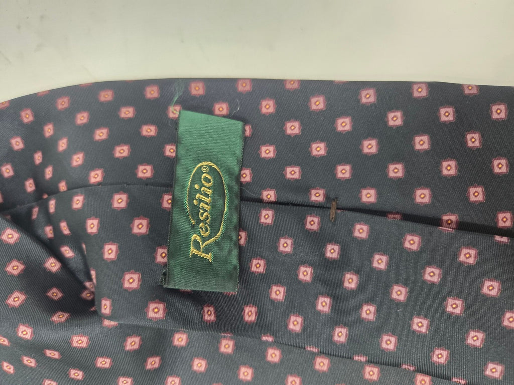 Men's neckties lot of 6 assorted patterns