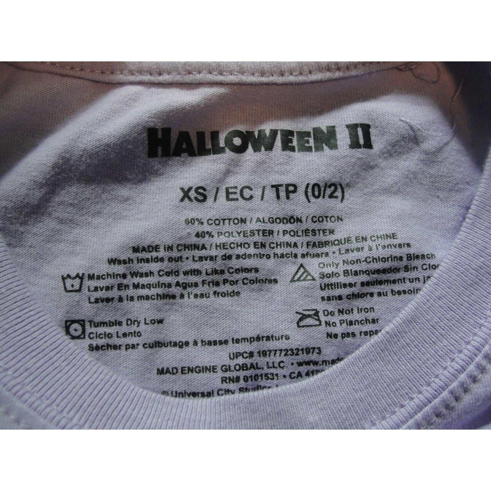 Lavender Hot Topic Halloween II Michael Myers graphic t-shirt xtra small