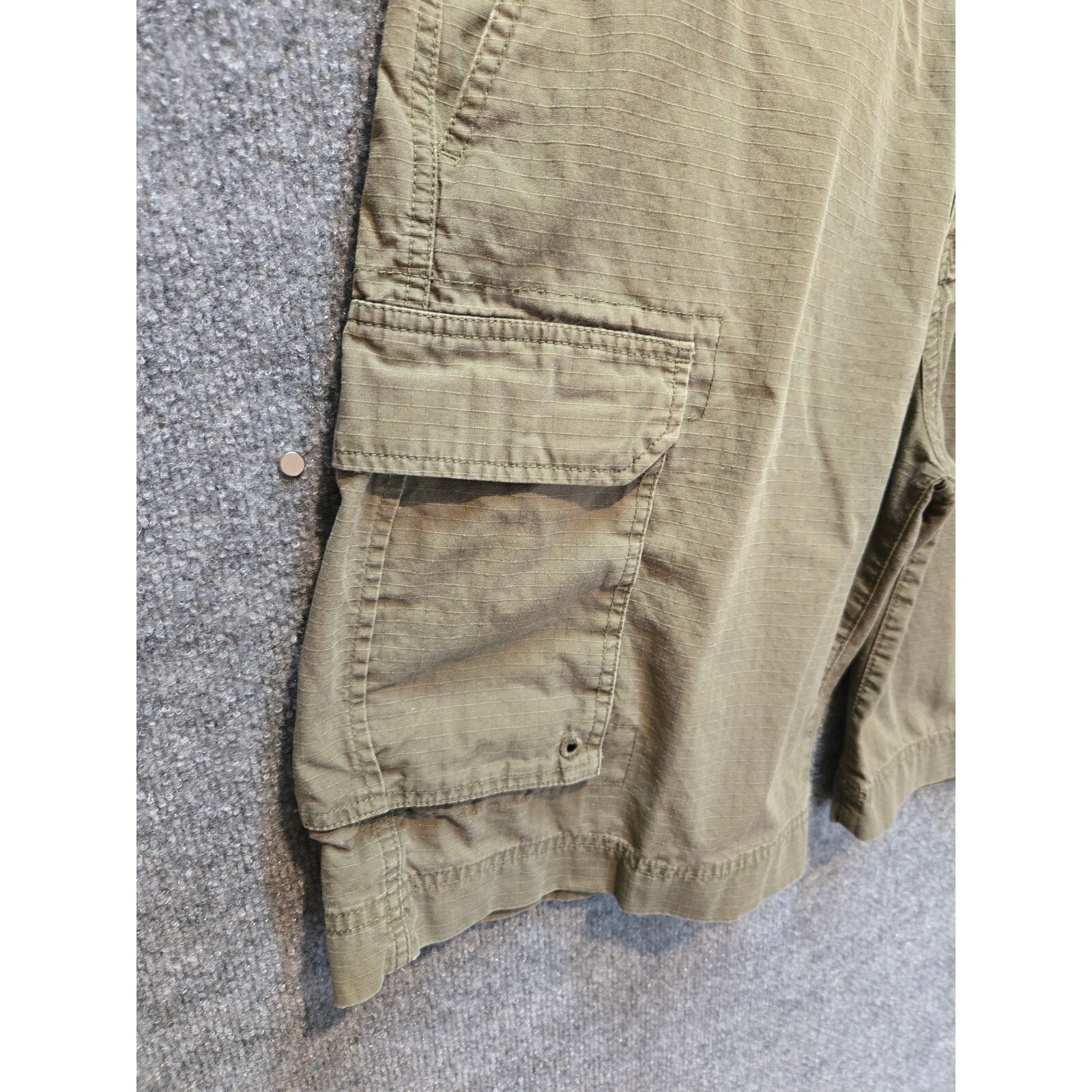 Clearwater Outfitters Men's Size 34 Olive Green Shorts 100% Cotton