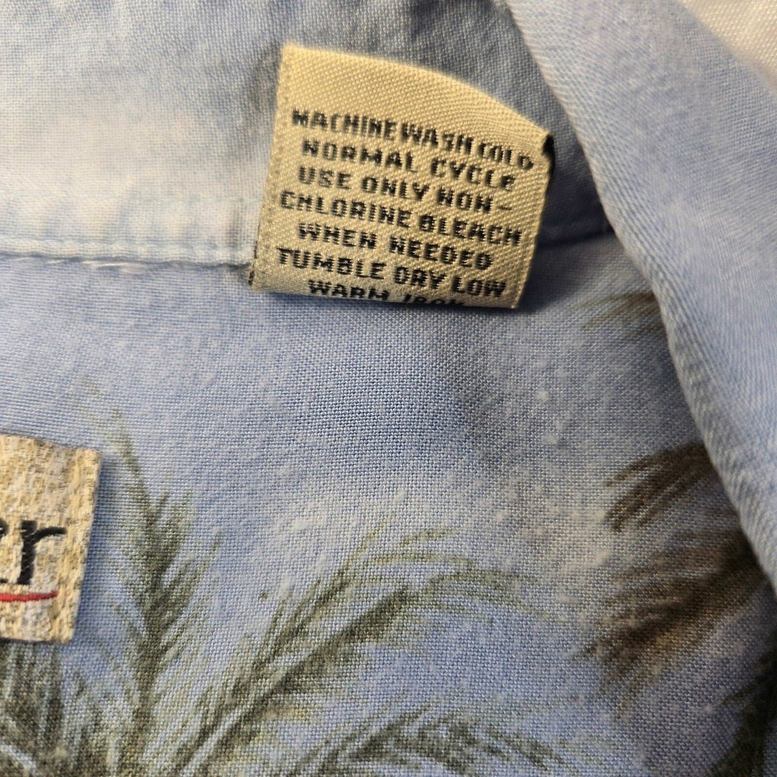 Hollis River size large Blue Hawaiian shirt