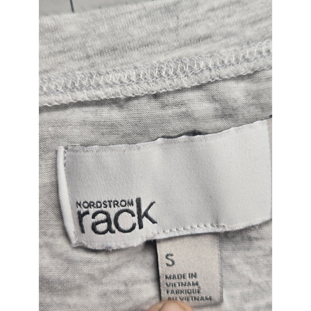 Nordstrom Rack Heather Gray Short Sleeve Knit Top, Size Small, Lightweight and V