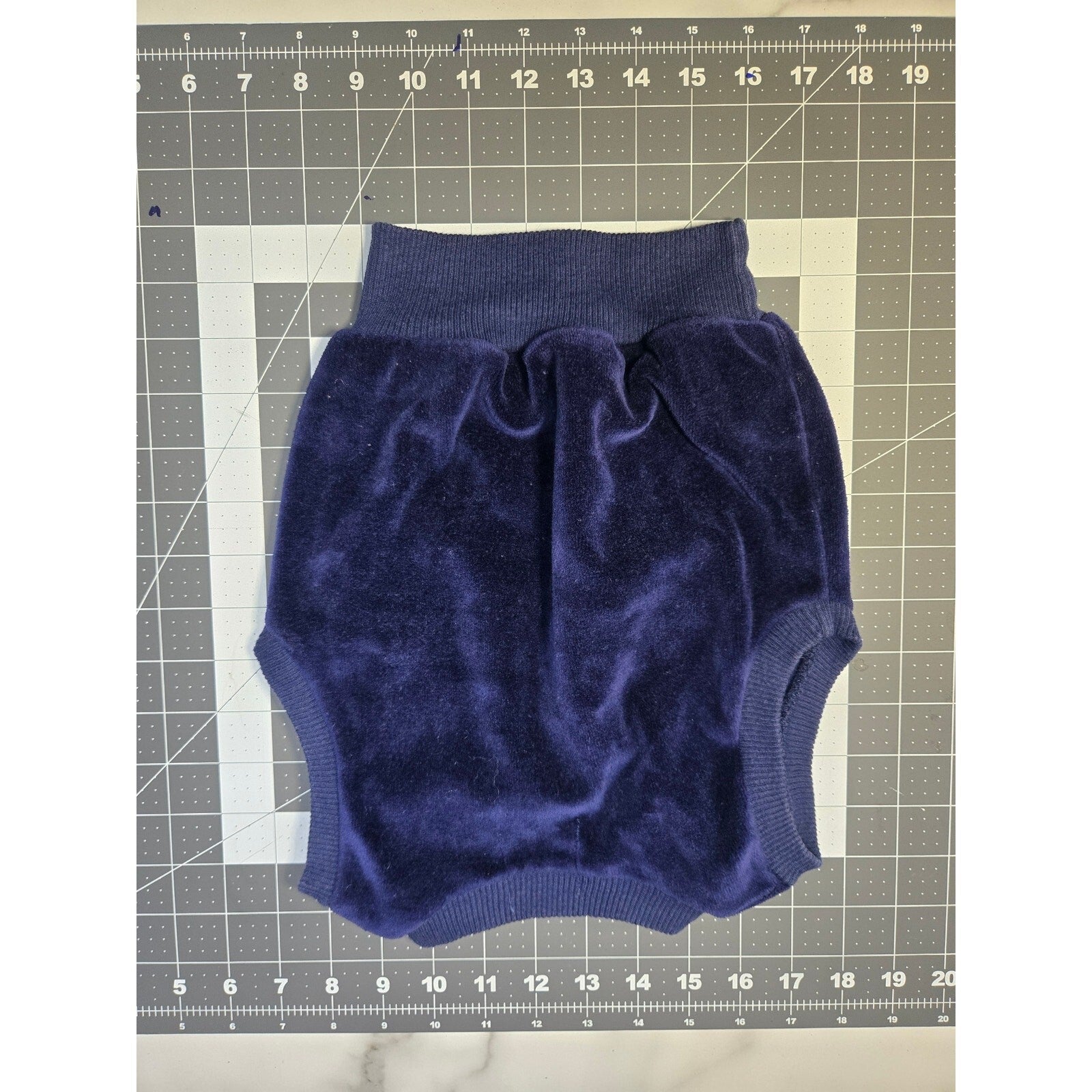 Vintage HealthTex Toddler Boys Dark blue pullover velvet sweater Top size 3T.