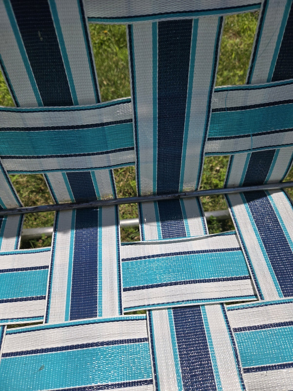 Sunbeam Chair Vintage Aluminum Folding Beach Lawn Patio blue and  white webbed