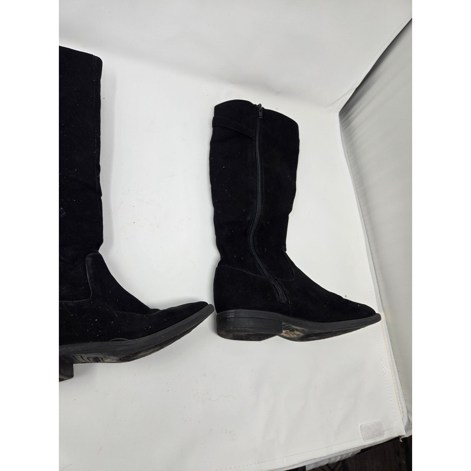 Eva & Zoe Krumpet Black Faux Suede Knee High Boots Leopard Print Lining Buckle 1