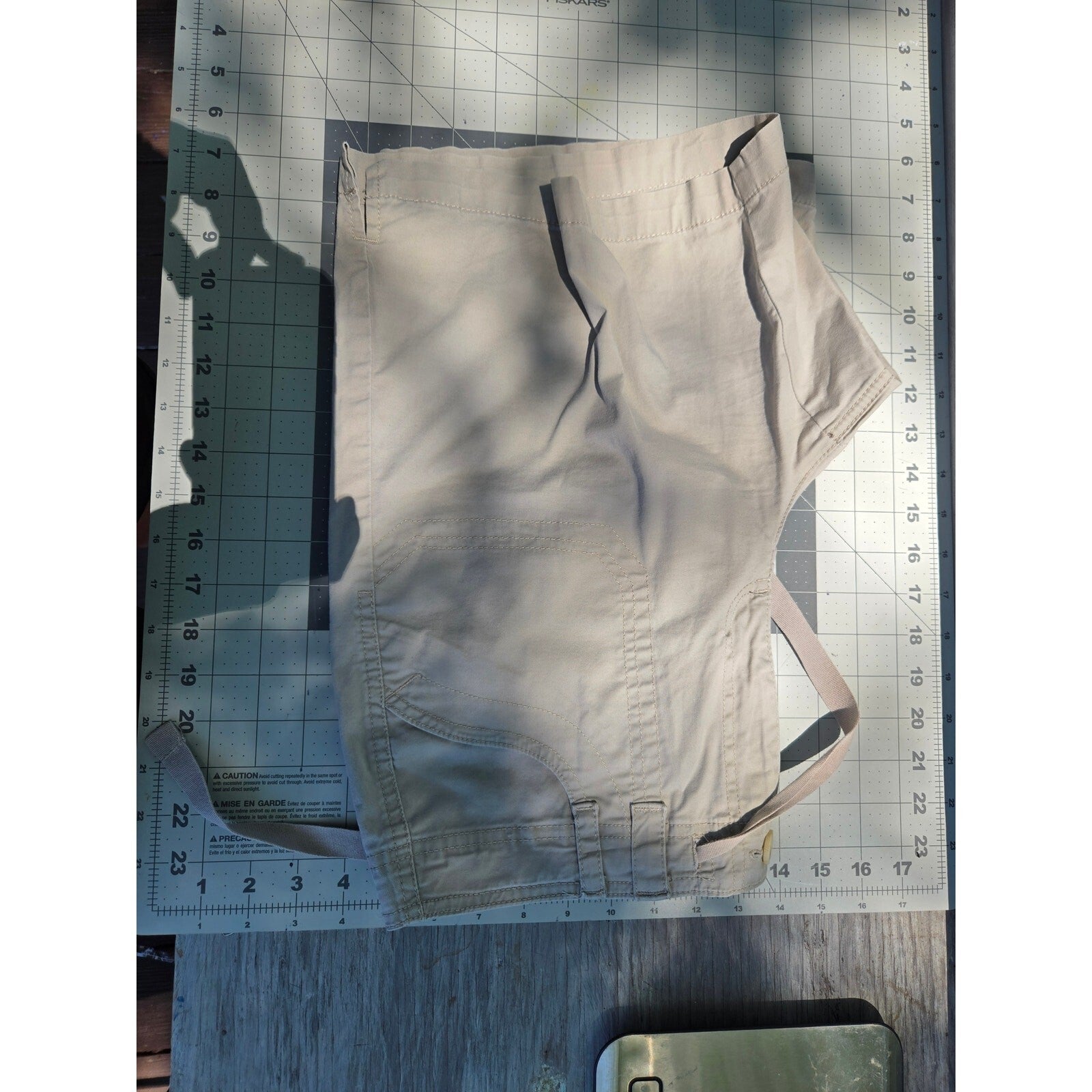 Gloria Vanderbilt Women's Beige Cargo Shorts, Relaxed Fit with Multiple Pockets,