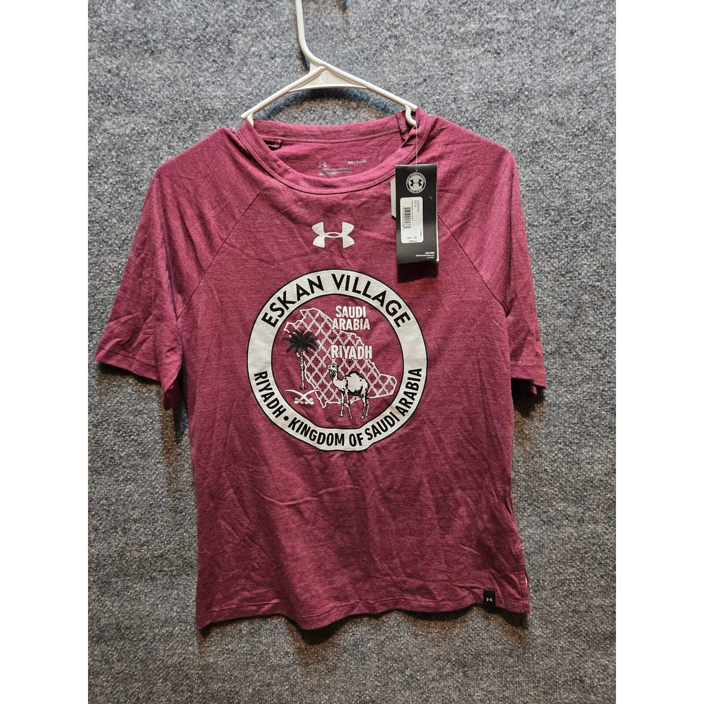 NWT Under Armour Eskan Village Riyadh Saudi Arabia Graphic T-Shirt Maroon Mens S