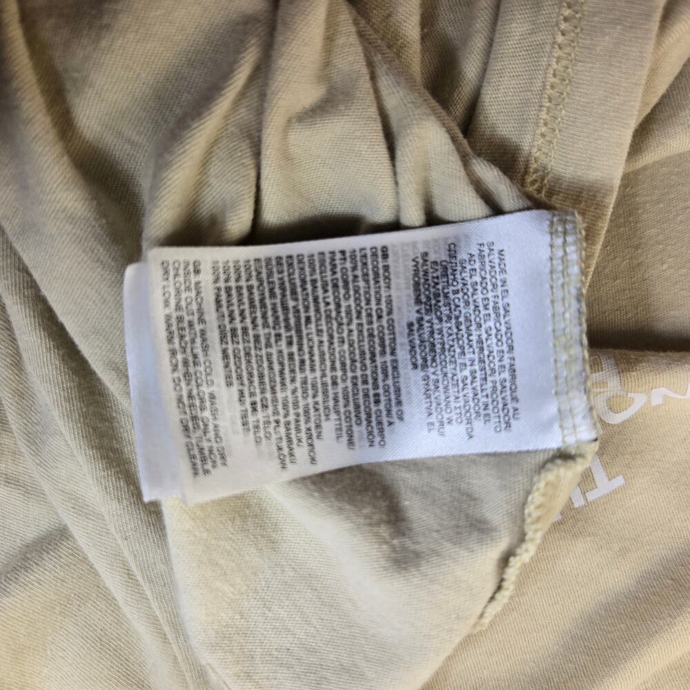 Like New size small Northface T shirt