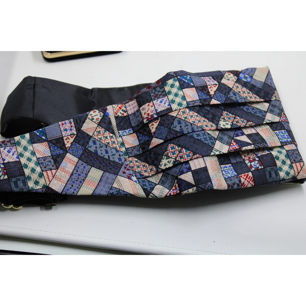Vintage 1980s Alexander Julian Chapel Hill Multi-Color Silk Cummerbund and Bow T