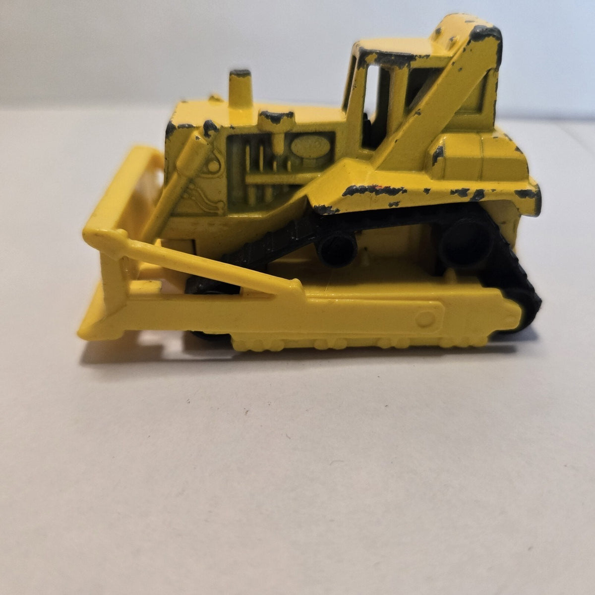 Vintage 1991 Mattel Hot Wheels Bulldozer Yellow Diecast Made In Malaysia