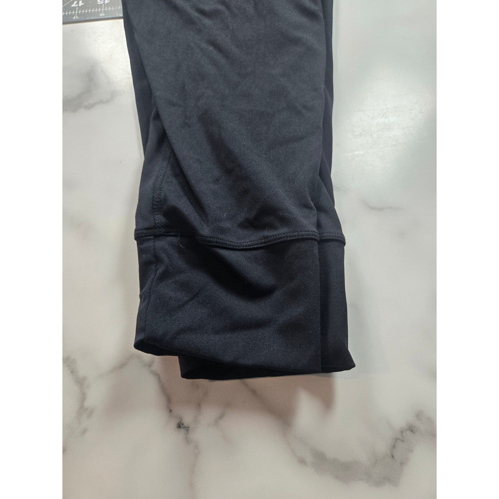 Athletic Leggings Black High Waisted 7/8 Length Crop Inseam 25" No Size Tag