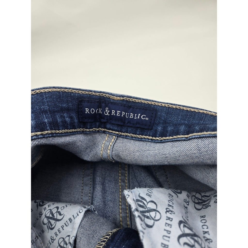 Rock And Republic Women's Jean size 8 Low rise Blue Denim