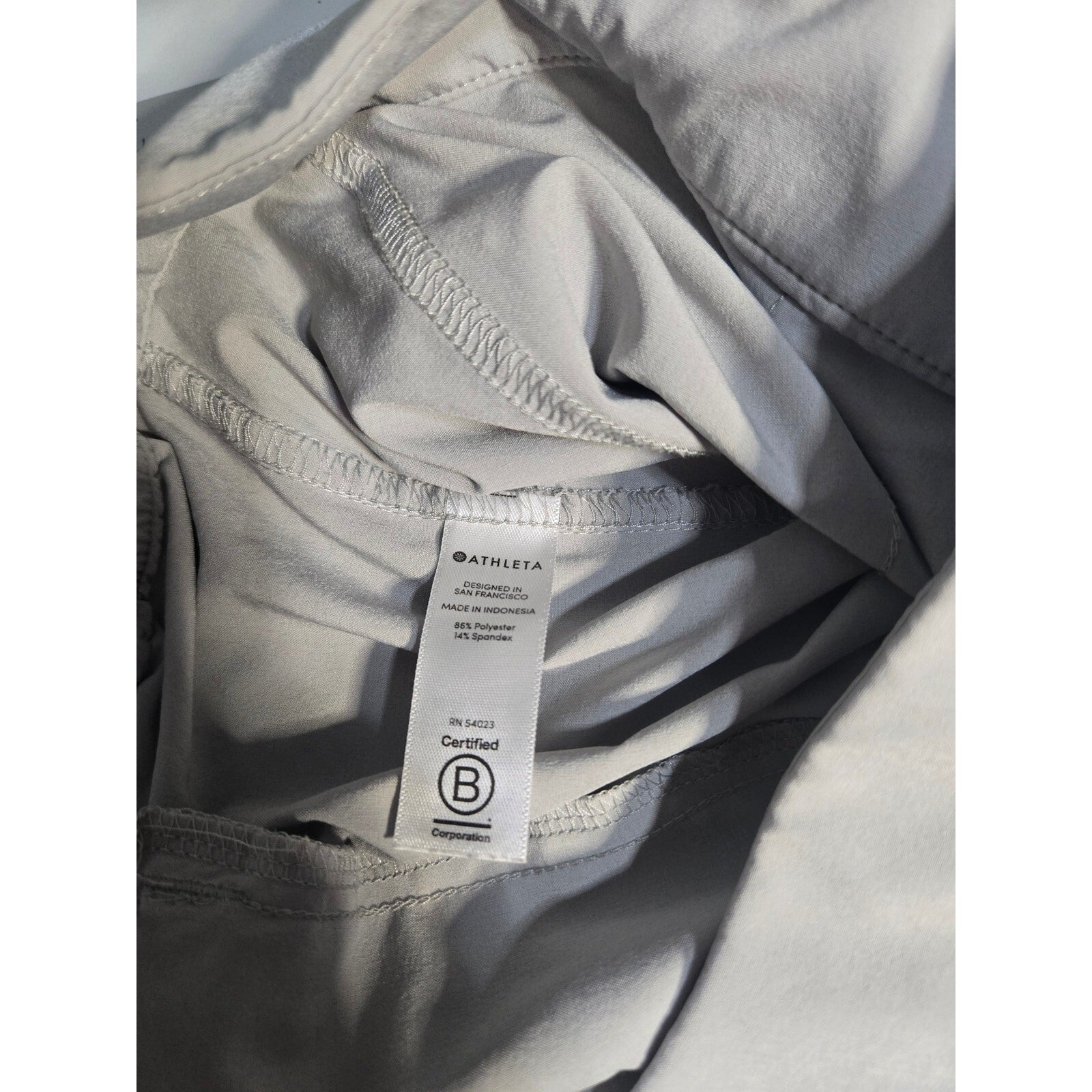 Athleta Gray Polyester Spandex  Athletic pants size Medium