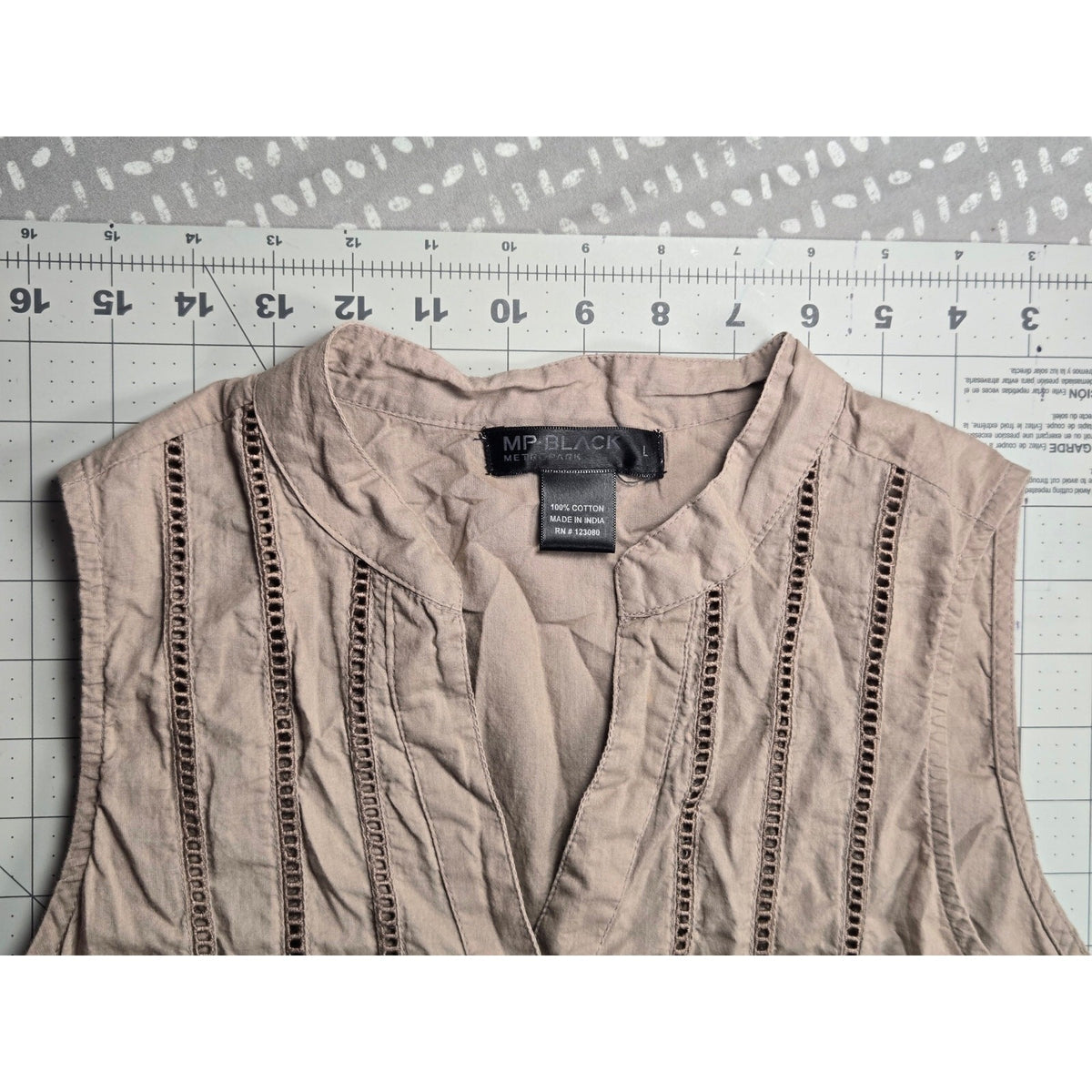 MP Black Tie waist Sleeveless Shirt Tan Beige Stitched Pleat Bodice Size L