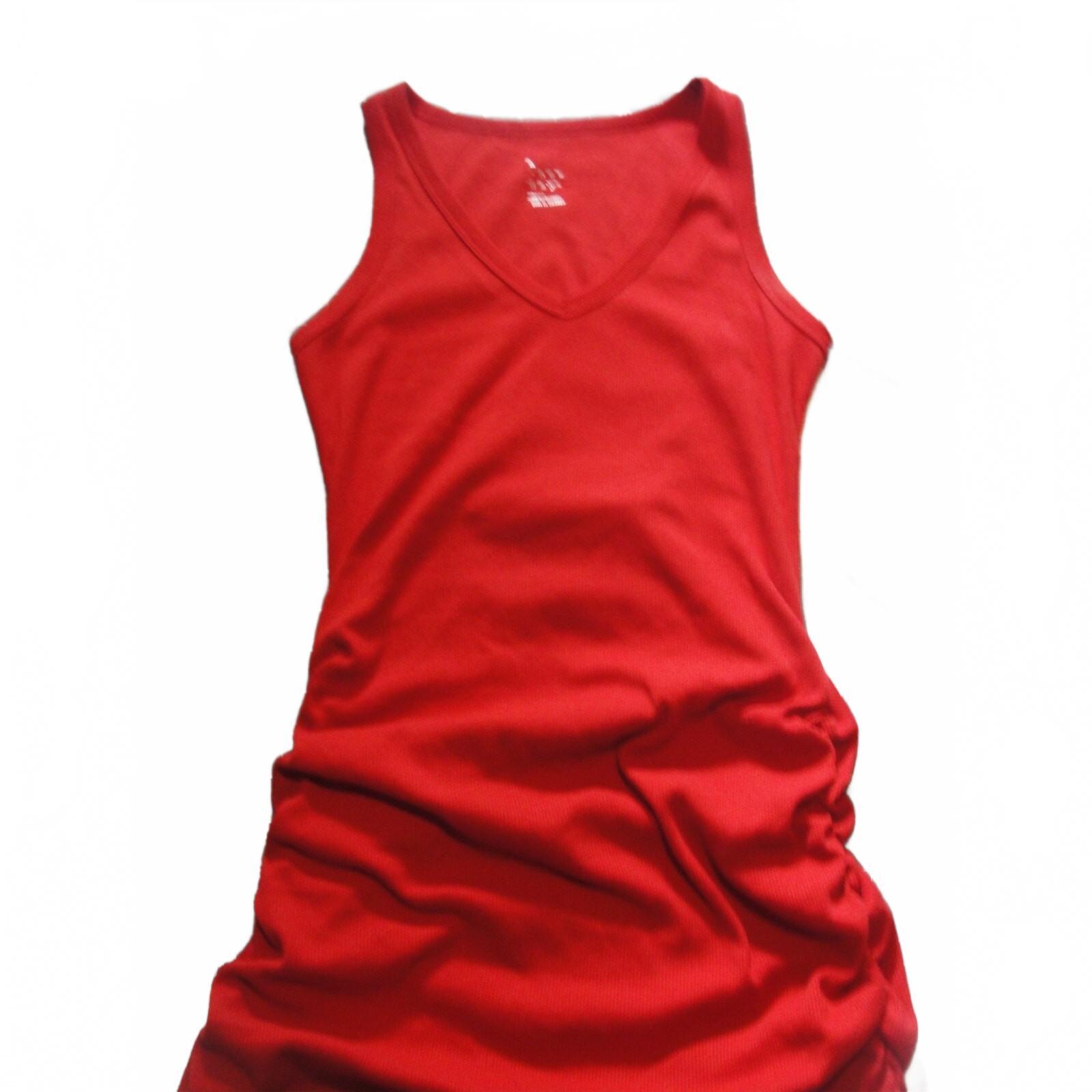 red A New Day women’s tank top with a V-neck design. size small