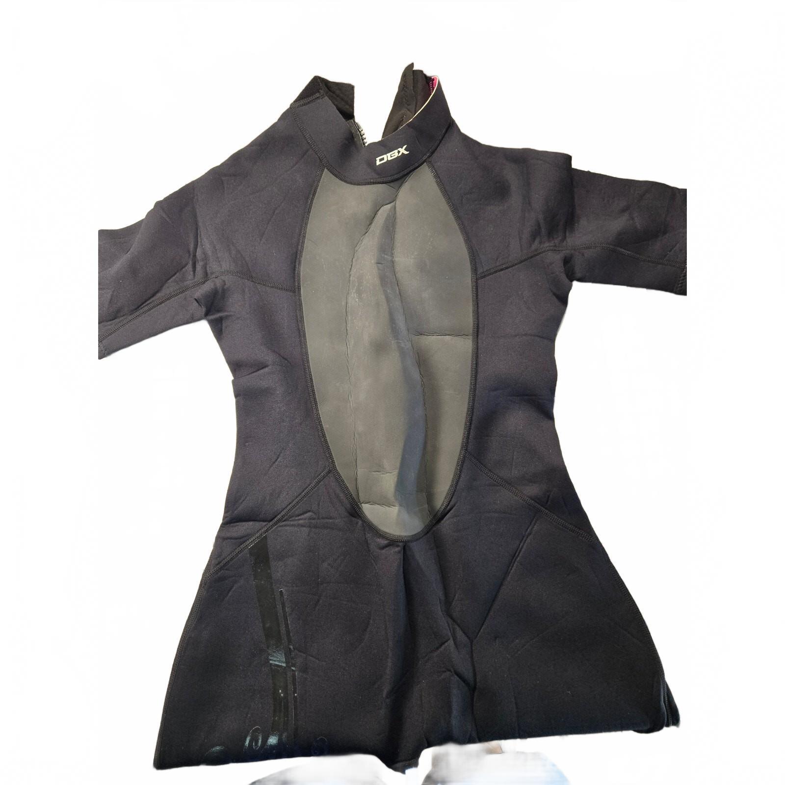 OBX Women's Super Stretch Neoprene 3/4 Length Wet Body Rash Suit - Black, Good
