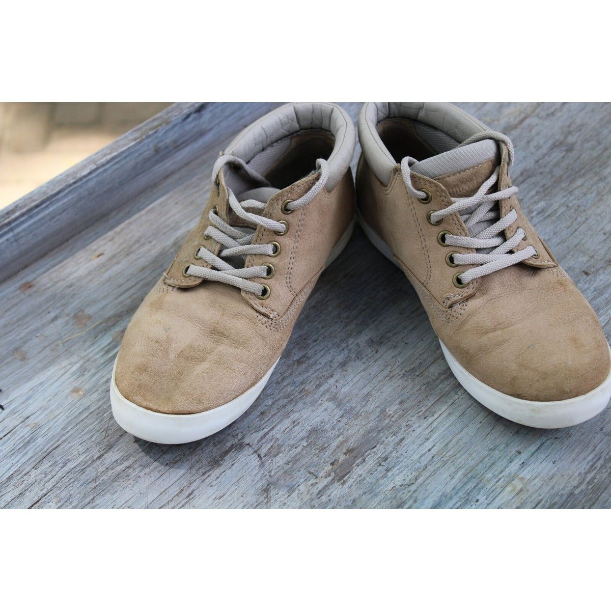 Timberland Women’s Dausette Chukka Wheat Nubuck A1KKQ. SZ:8
