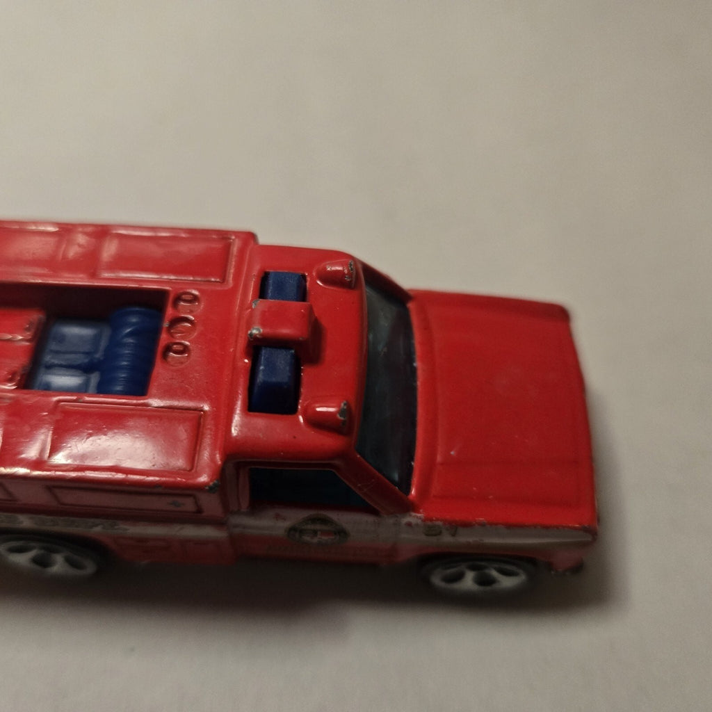 Hot Wheels Redline 1974 Fire Rescue Unit.