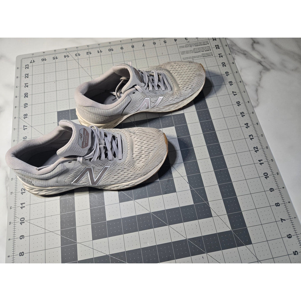 New Balance Womens Running Fresh Foam Arishi V2 Gray Running Shoes Sneakers SZ 7