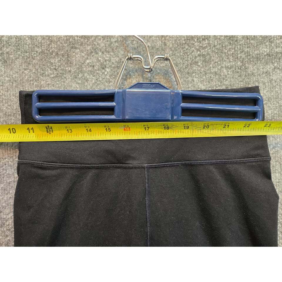 Fabletics PowerHold Black High-Waisted Athletic Leggings Small Crop 7/8