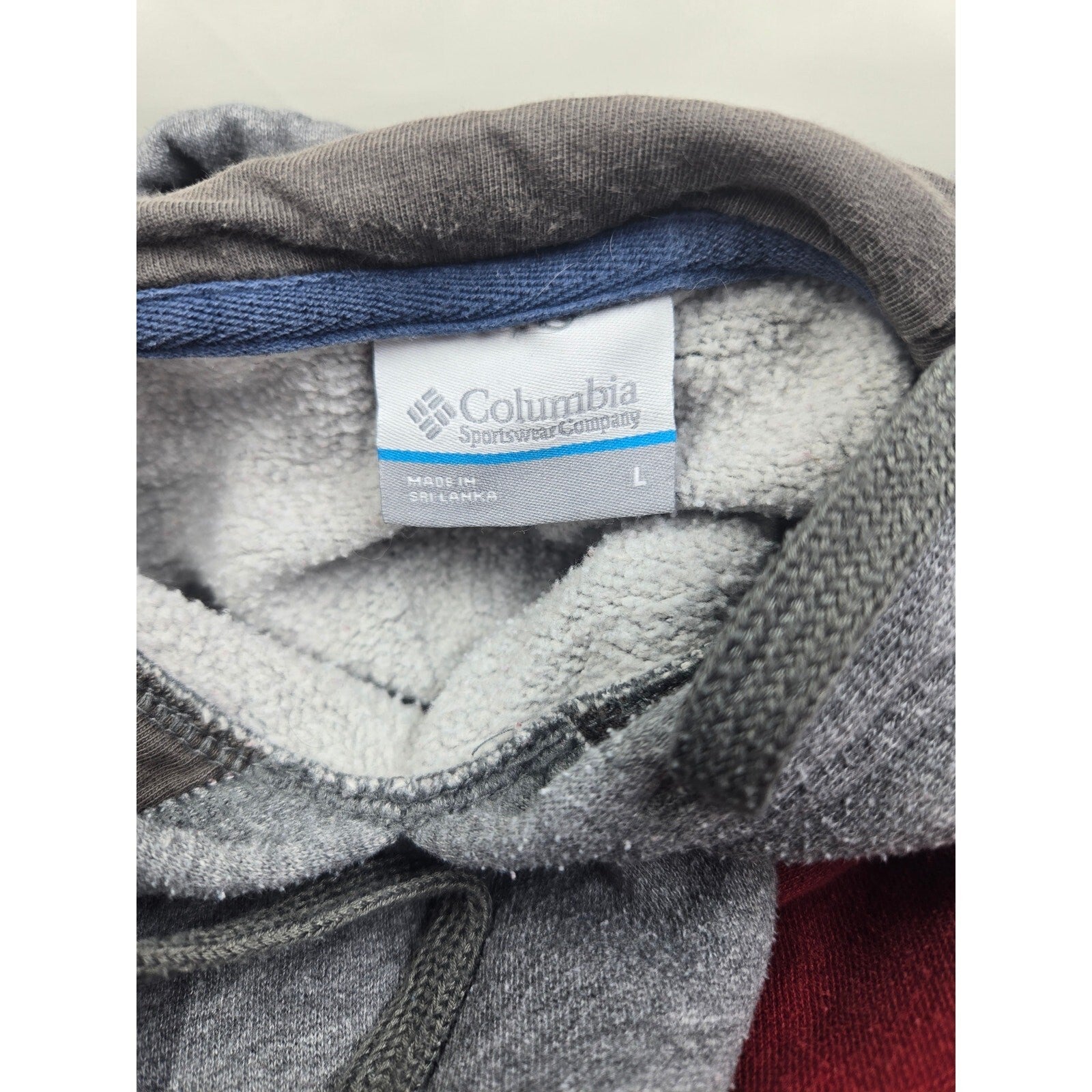 Columbia Men Hoodie Size Large Gray Maroon Pullover Raglan Fleece Sweatshirt