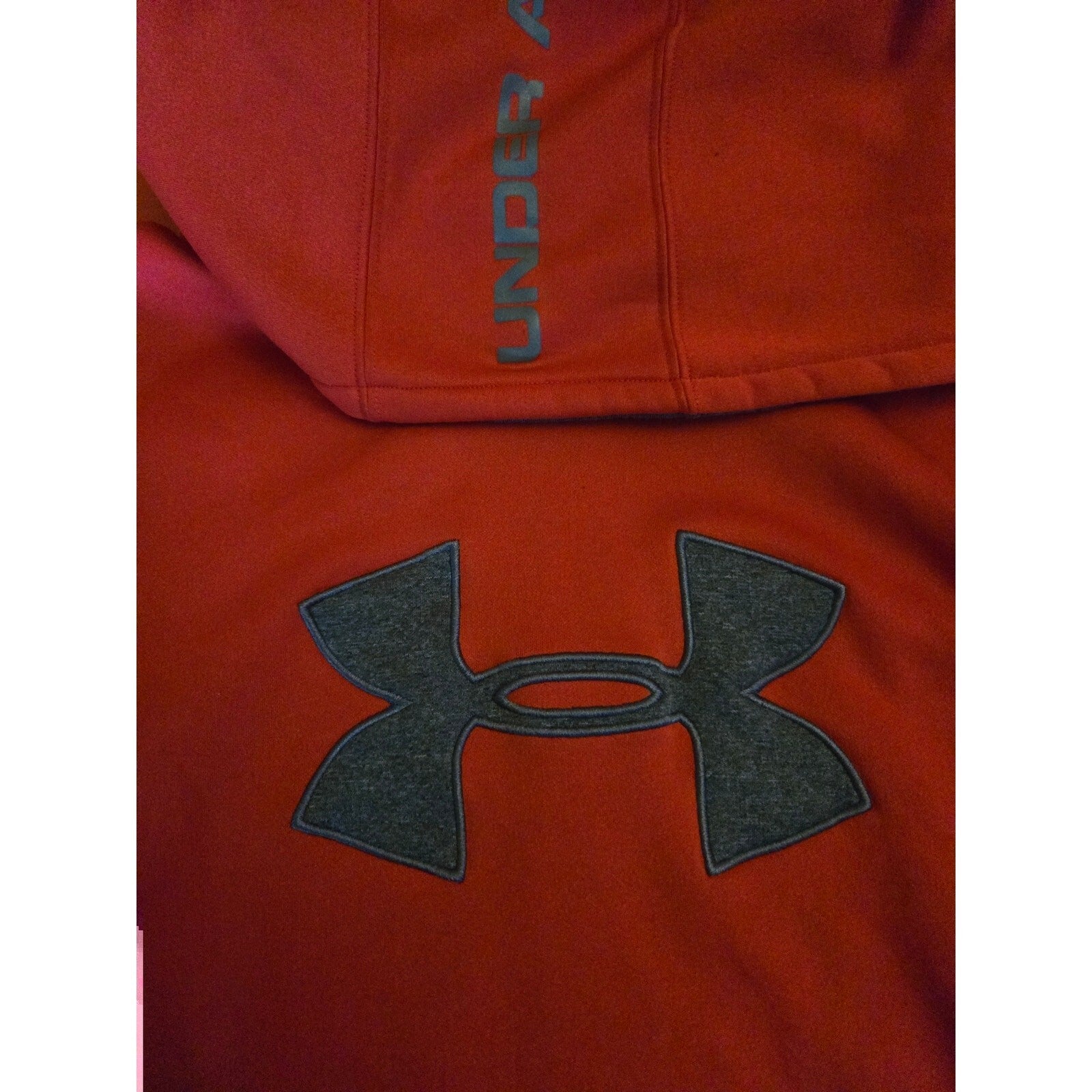 Under Armour Boys Red Pullover Hoodie Youth Medium