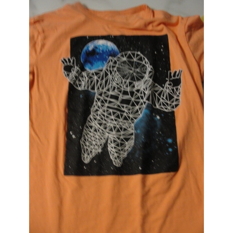Bundle of kids 4 kids t-shirts 14-16 or Xl. Childrens place and Old navy