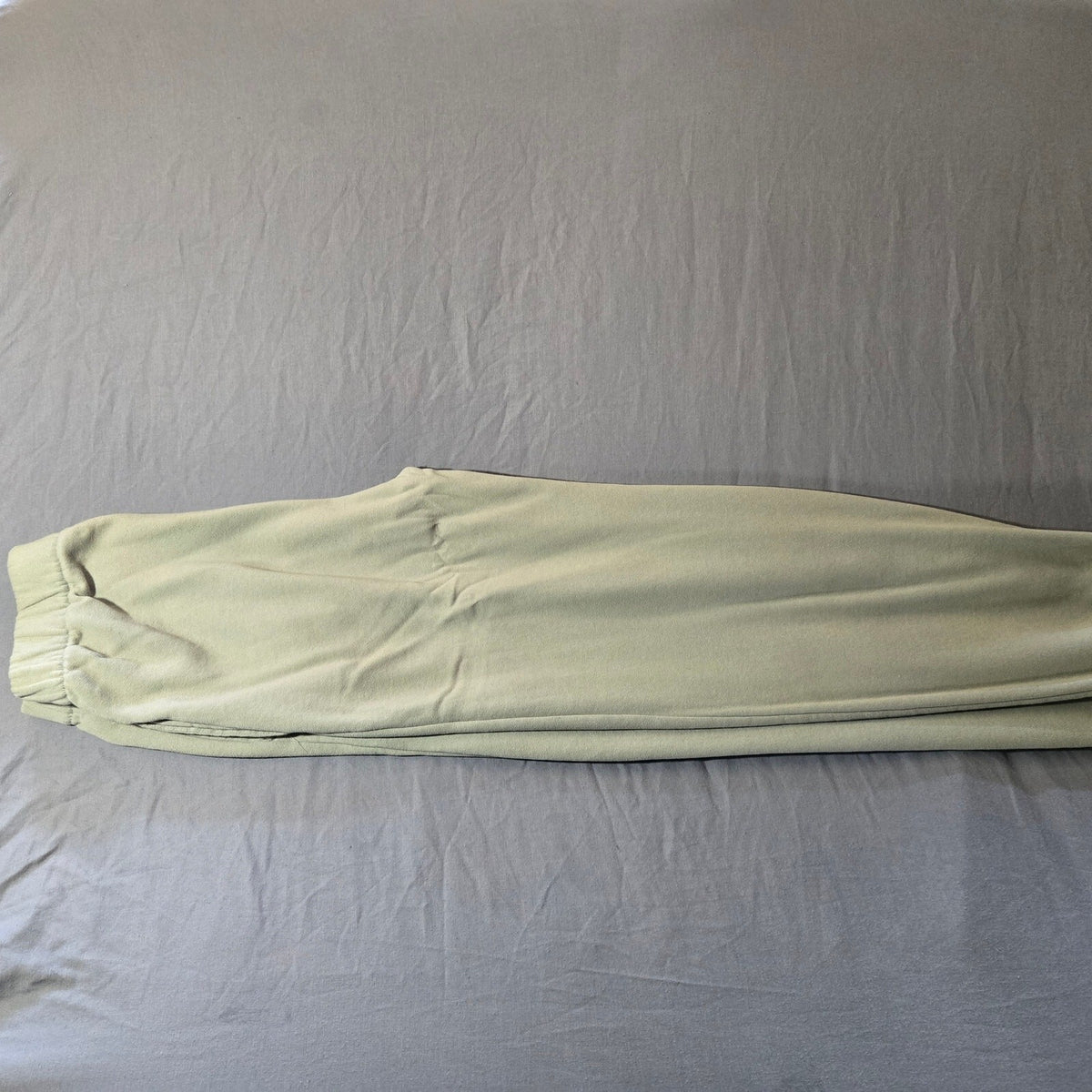 Hollister Adjustable Rise xs green sweat pants