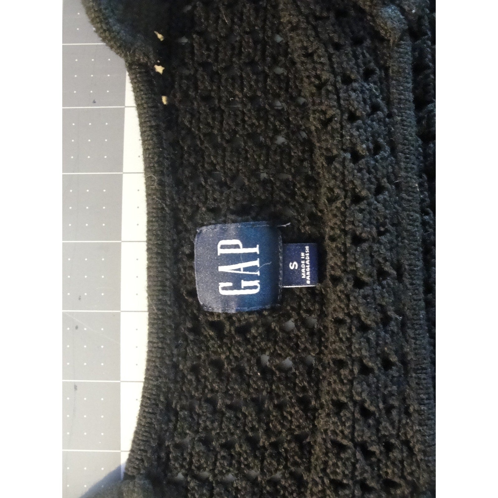Gap Black Crochet Tank Top Size Small, Lightweight and Stylish Summer Layering