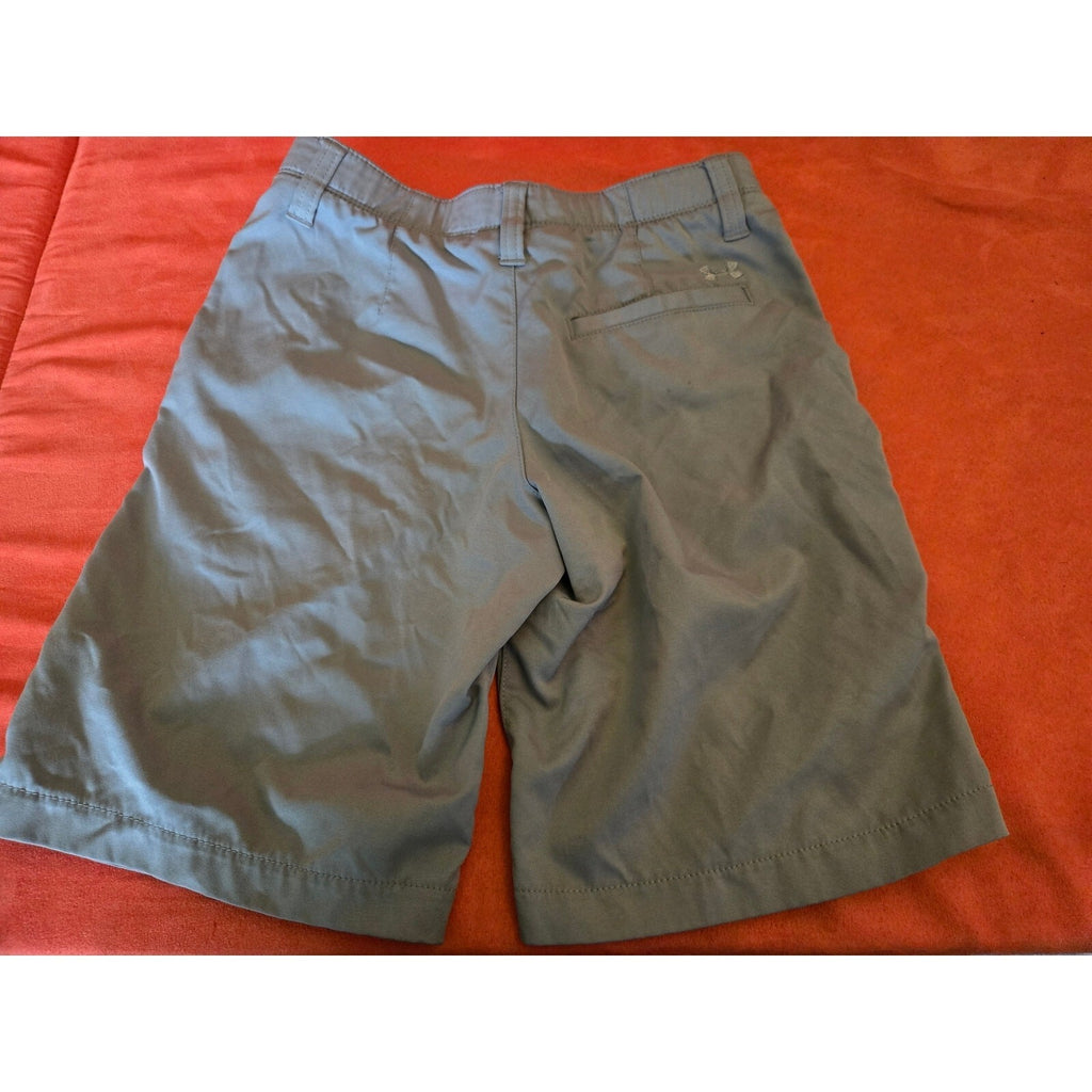 Under Armour Boys Loose Fit Golf Shorts Size 10 Gray Polyester Blend