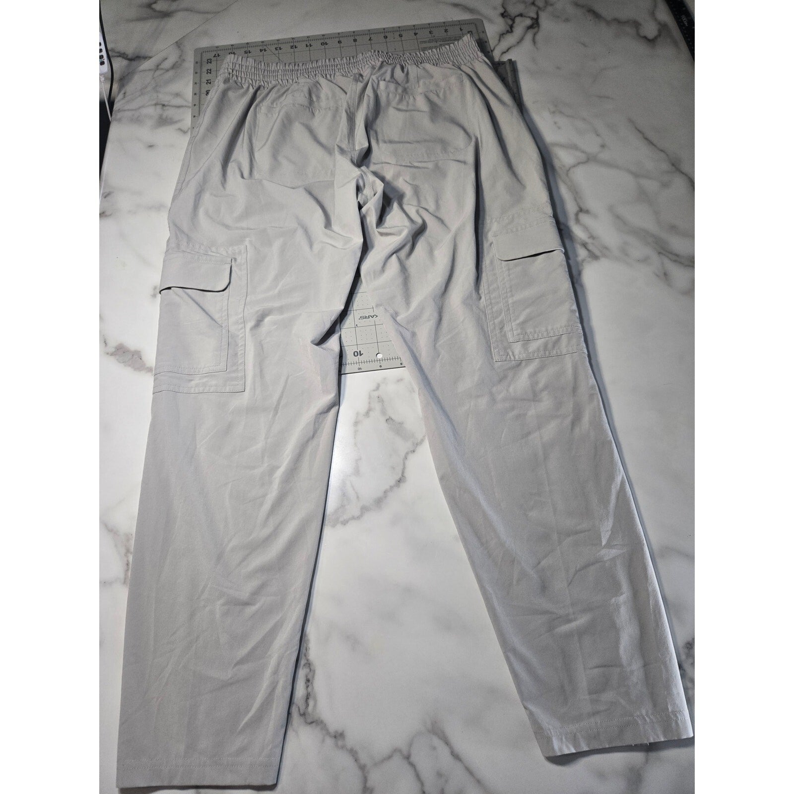 Athleta Gray Polyester Spandex  Athletic pants size Medium