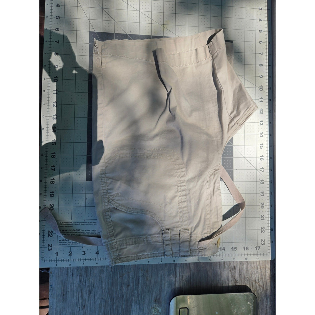 Gloria Vanderbilt Women's Beige Cargo Shorts, Relaxed Fit with Multiple Pockets,