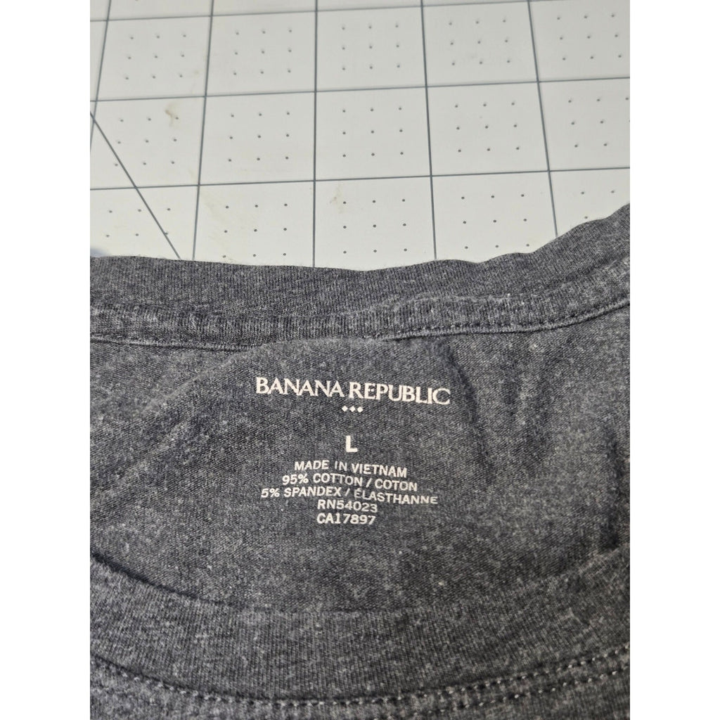 Banana Republic Men's Stretch T-shirt Large Charcoal Gray Cotton Spandex Blend