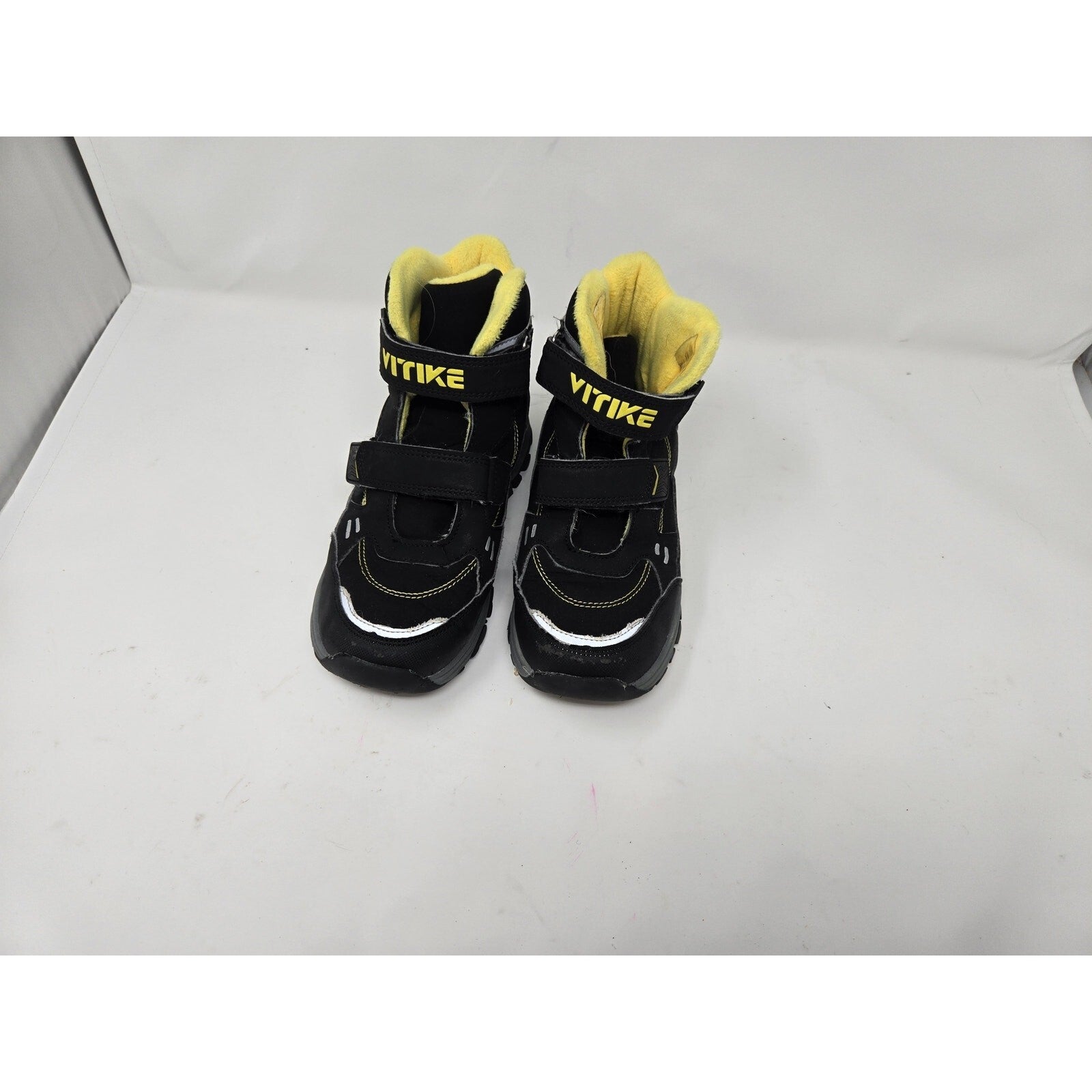 VITIKE Kids Waterproof Winter Snow Boots Black Yellow Fleece Lined Ice 2.5
