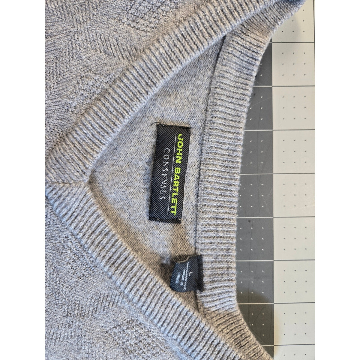 Mens John Bartlett Gray Sweater Size Large