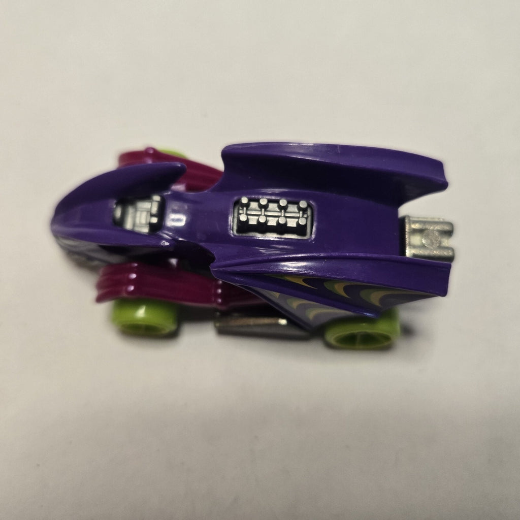 Hot Wheels 2015 Mattel Vampyra Purple Bat Vehicle