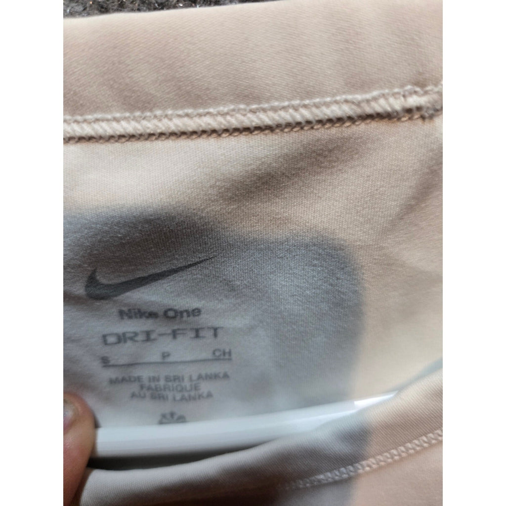 Nike Sportswear Chill Knit Women's Cropped T-Shirt  size small