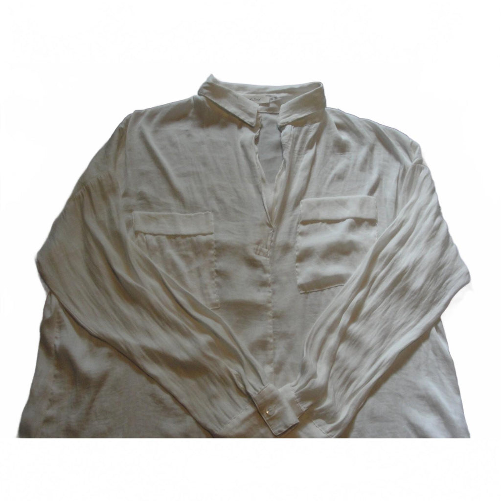 MUSTARD SEED Shirt Womens small Soft White Eyelet Long Sleeve Collard Pullover