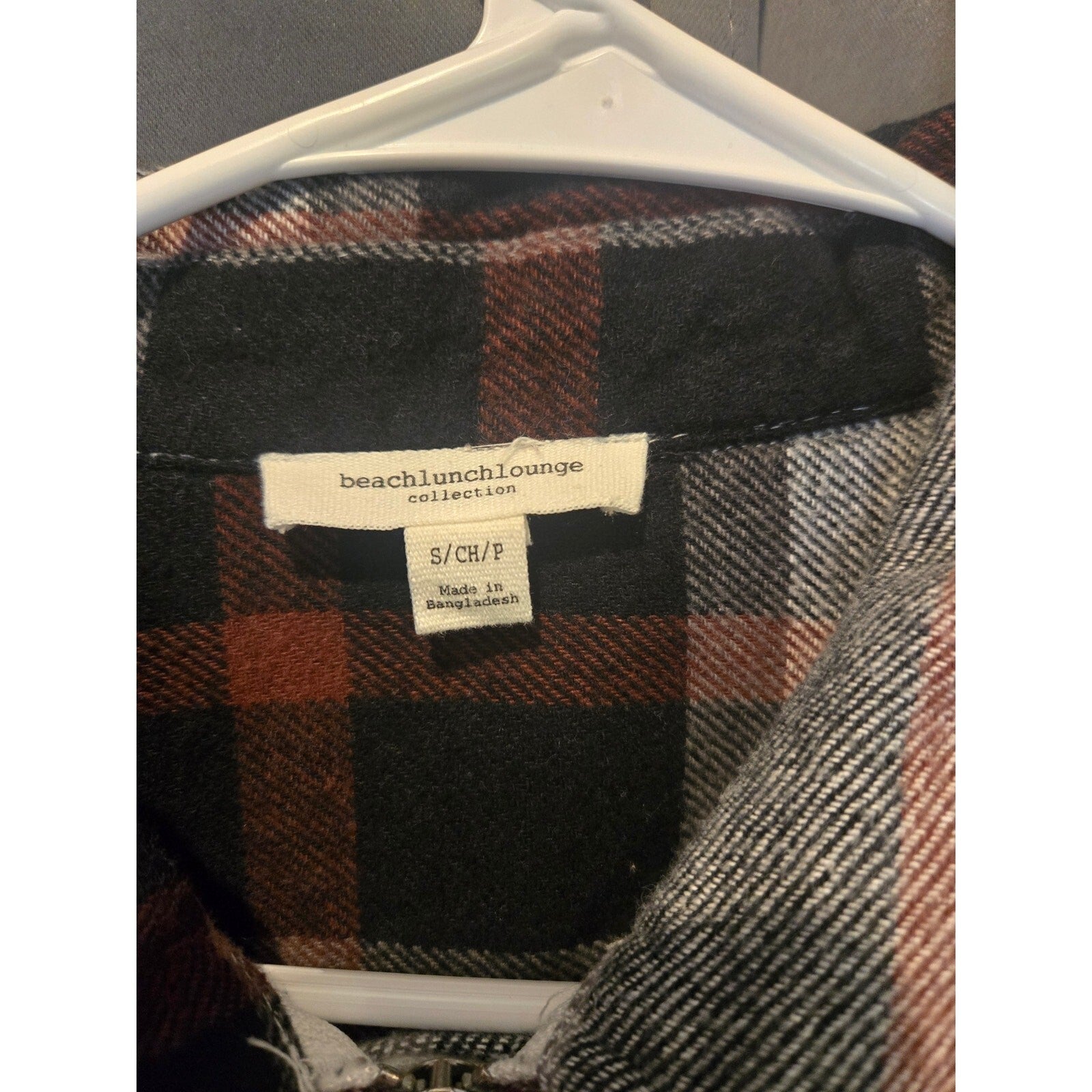 Beach Lunch Lounge Women's Plaid Button-Up Shirt, Multi-Color, Size Medium