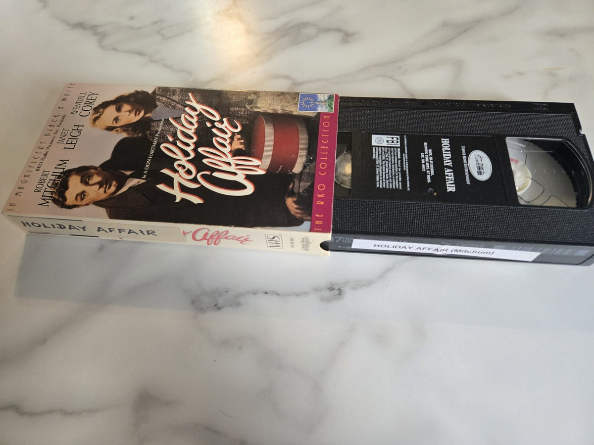 Holiday Affair (VHS, 1993) Robert Mitchum, Janet Leigh, Corey ~