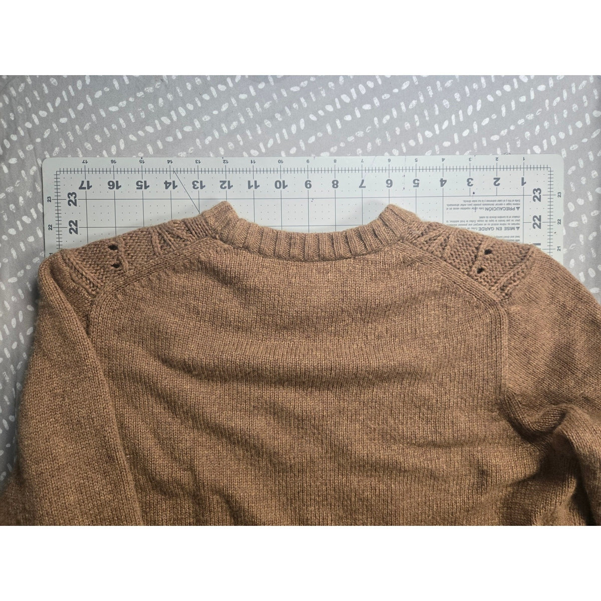 Tan J Crew Cable Knit Sweater Woman's Sz L